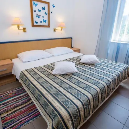 Appartamento Mediterraneo Goga - Twobedroom With Terrace Mali Lošinj